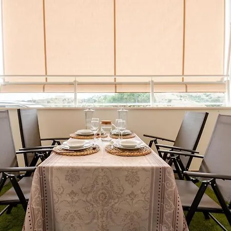 Nuevo, Disfruta Del Silencio, Familias Con Ninos, Aire Acondicionado, 2 Banos , Playa Apartment